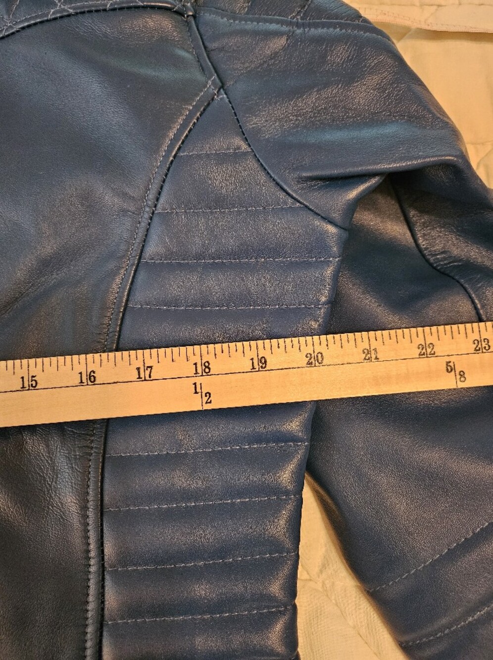 QC Leather- Quilted Biker/ Moto Jacket - Size M - Picture 5 of 12